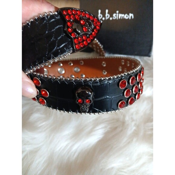 NEW in BOX B.B. Simon Belt Silver Studded w/Red Stones and Skulls Signature Logo - Picture 6 of 13